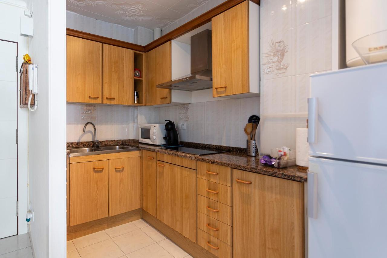 Apt 200 Meters From The Beach Id Бланес Экстерьер фото